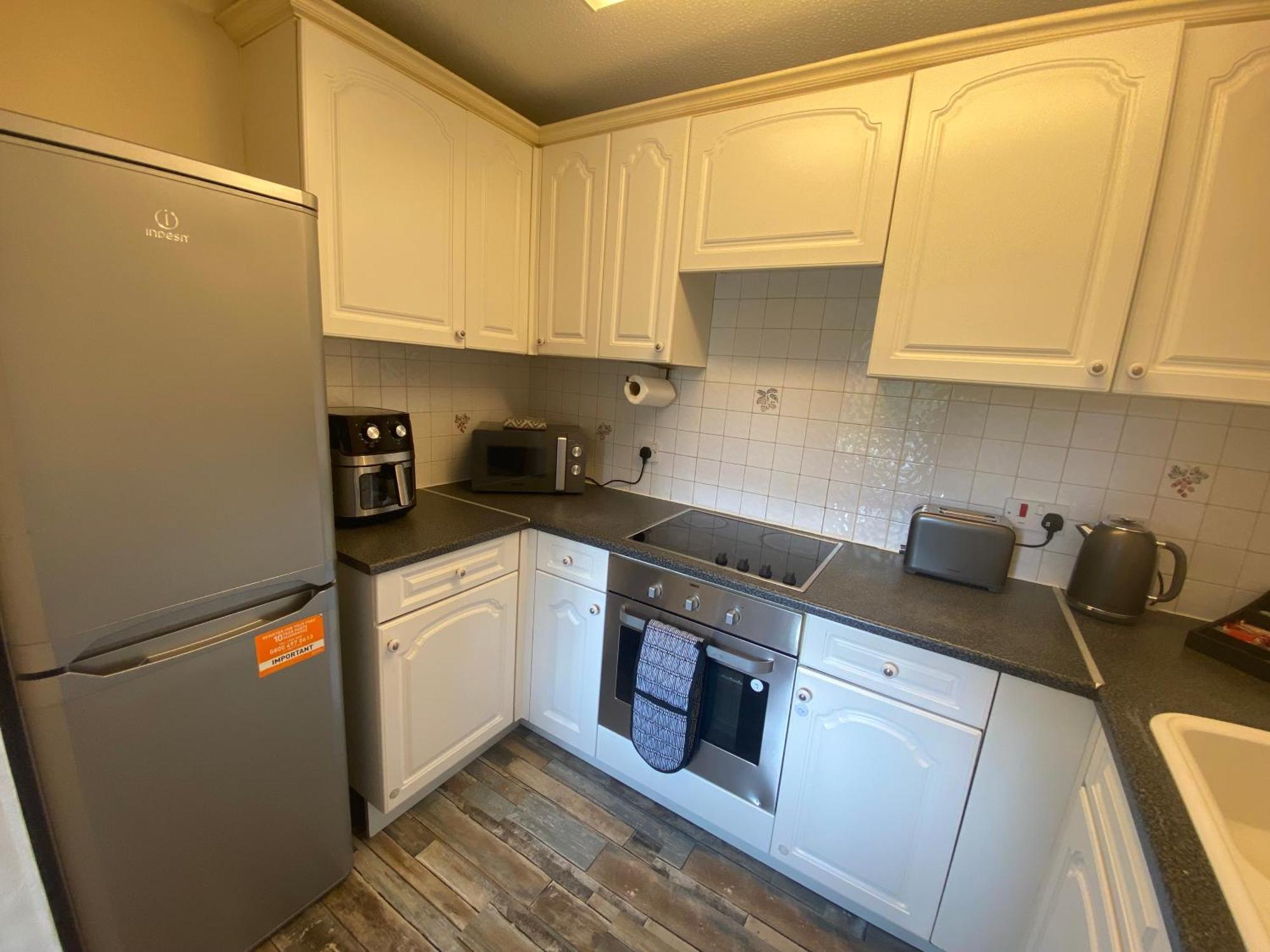 Lovely 2 Dbl Bed Apartment Near Heaton Park And North Manchester Hospital With Parking Eksteriør bilde